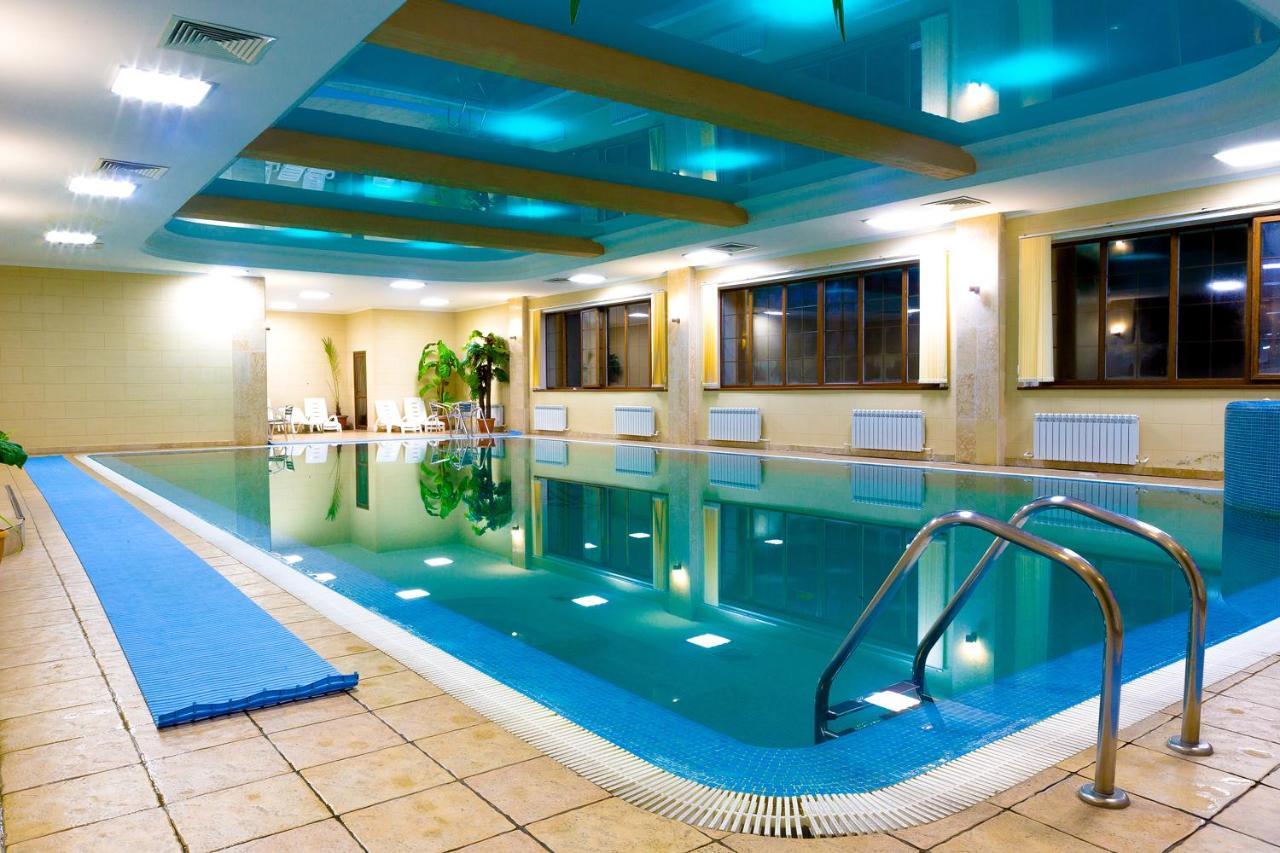 Park Hotel Kokshetau Shchūchīnsk Eksteriør billede