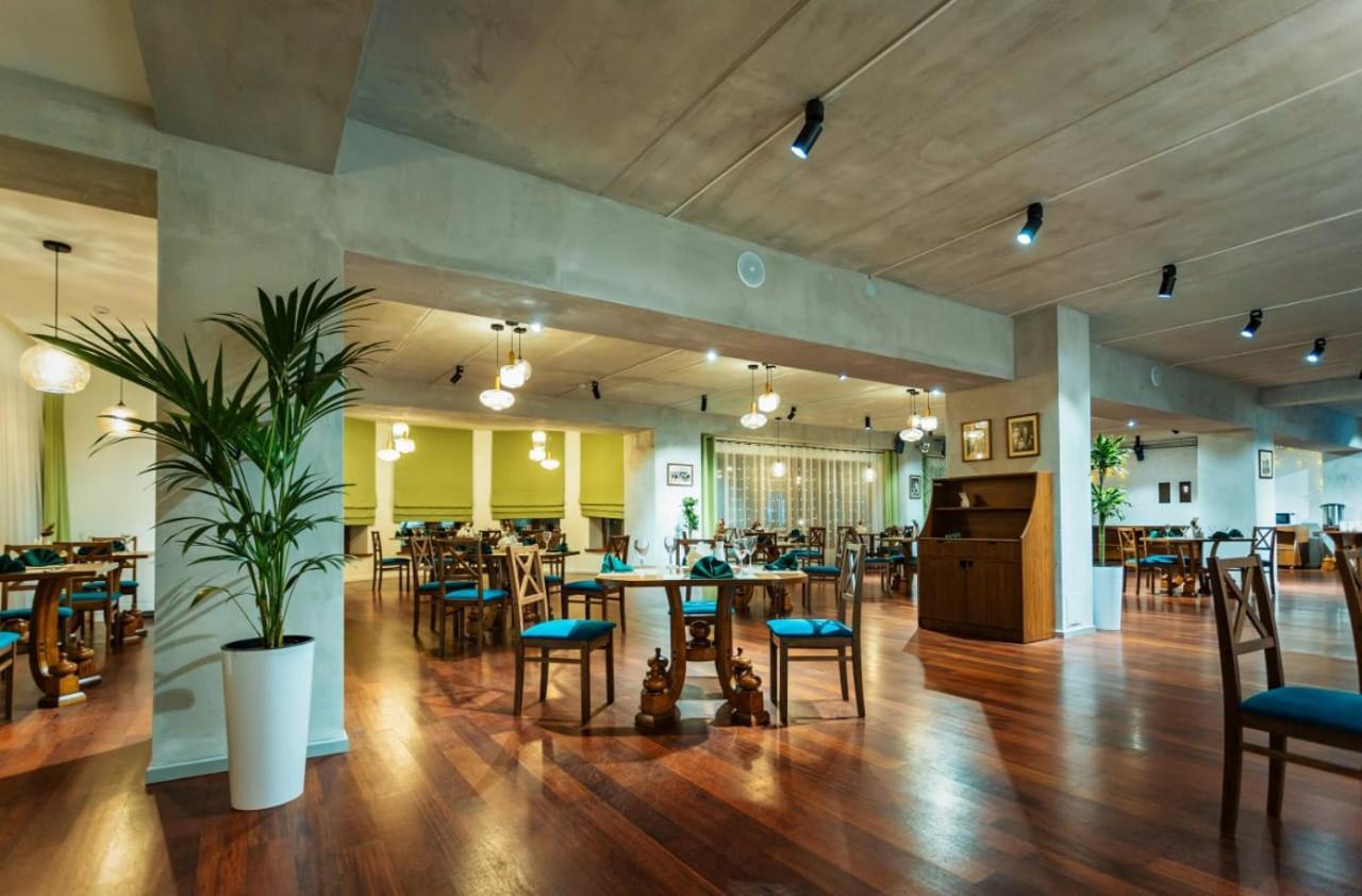Park Hotel Kokshetau Shchūchīnsk Eksteriør billede